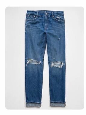AE Distressed Women’s Jeans